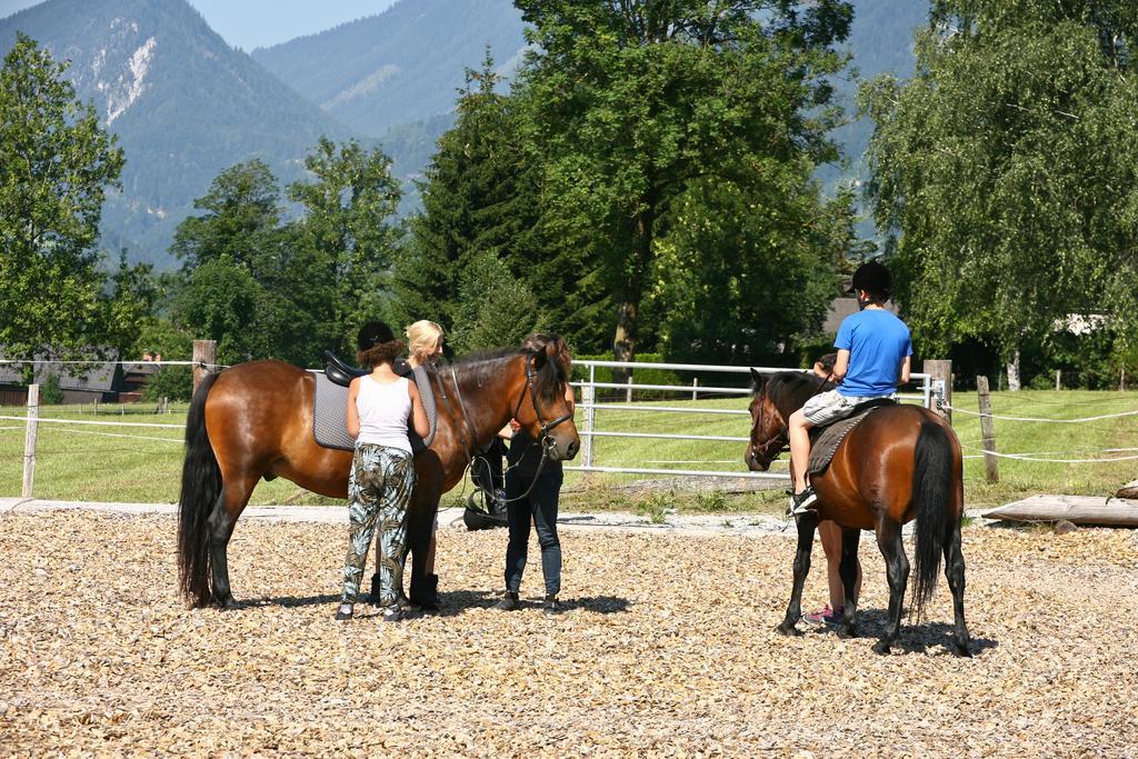 Sport & Familienhotel Baerenwirt Айх Екстер'єр фото